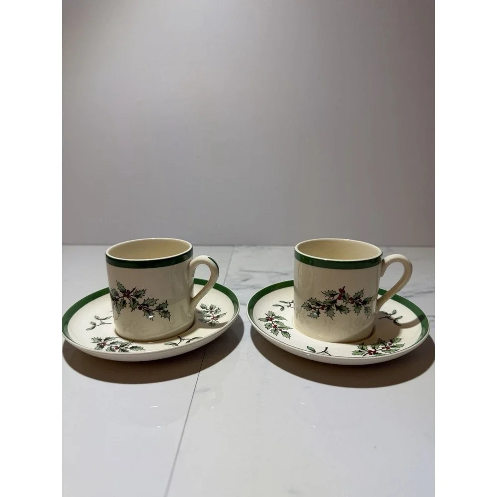 Spode Christmas Tree Pattern Demitasse/Expresso Cups & Saucers 2 Cups / 2 Saucer
